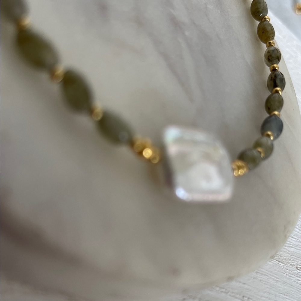 Elegant Gold and Green Beaded Necklace
